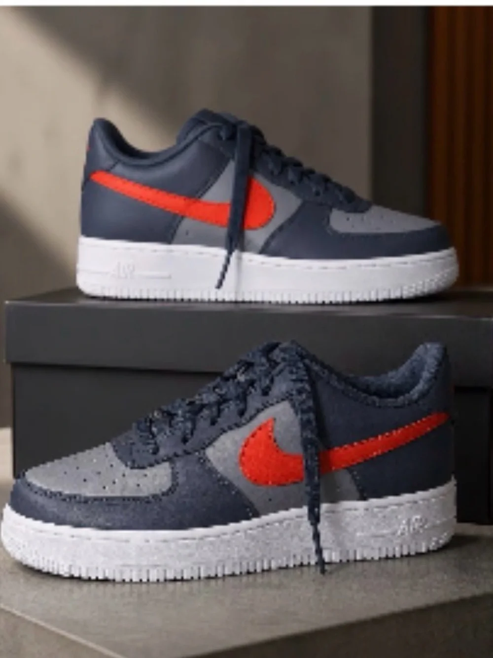 Nike Air Force 1 GS Red & Grey Low Top Sneakers Boys Size 3.5Y NWOT